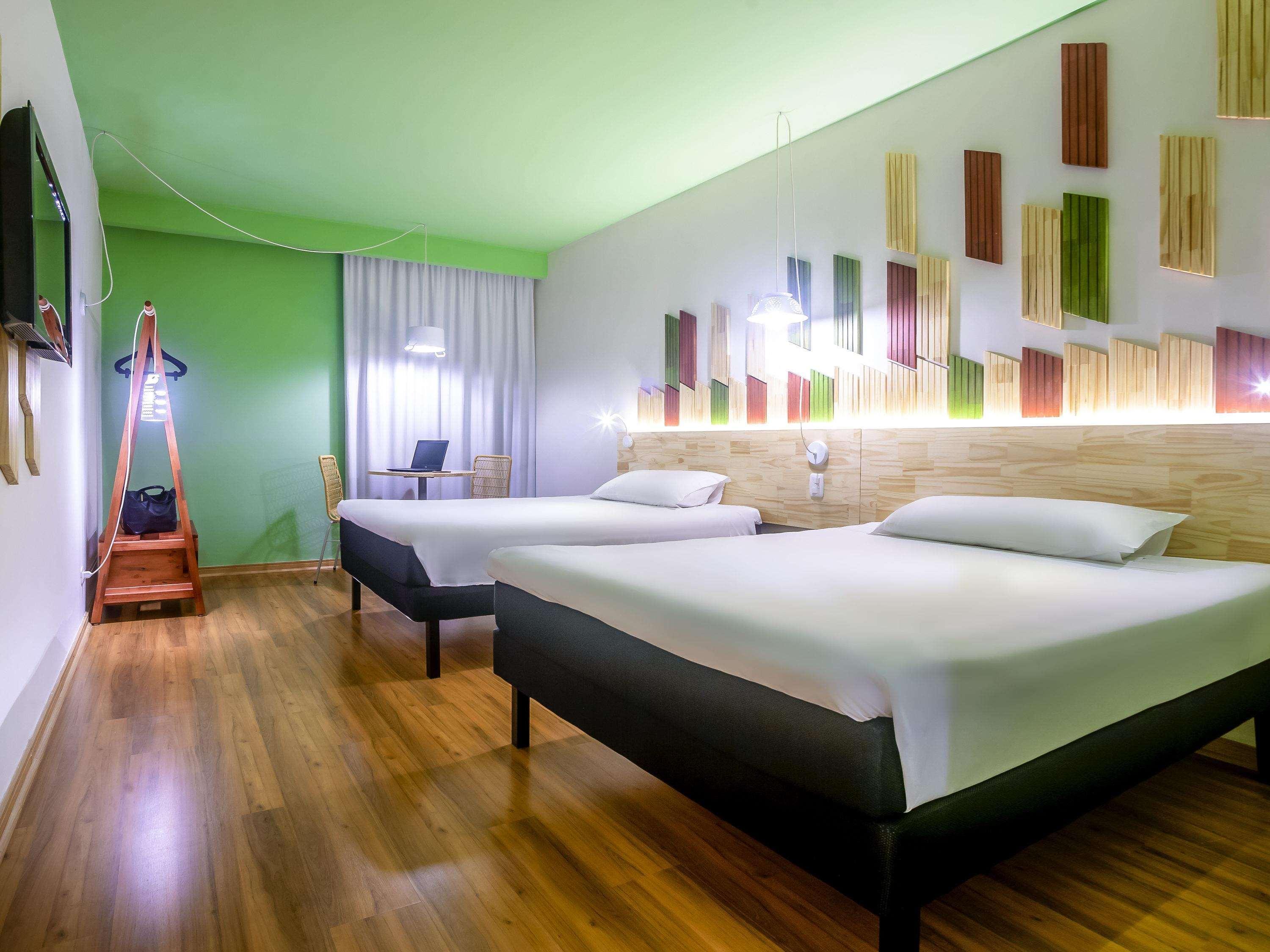 Hotel Nacional Inn Curitiba Santa Felicidade Eksteriør billede
